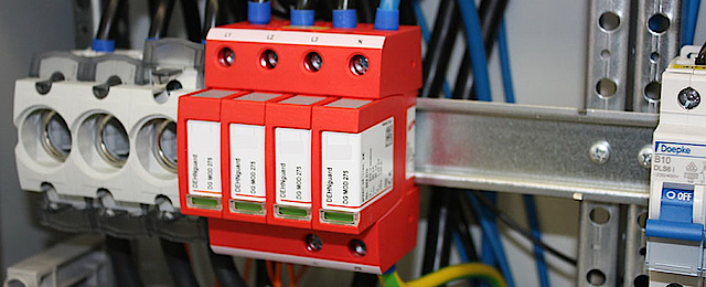 Über­spannungs­schutz bei Elektroservice-Plehn in Mörsdorf
